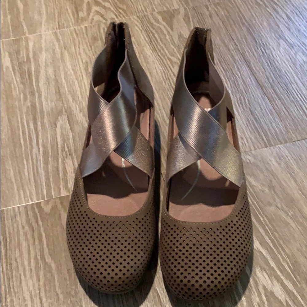 Danskp Suede Crisscross Maryjane heels